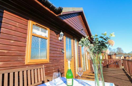 Tunstall House | The Fairhaven