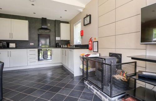 Saint Asaph House | The Fallows