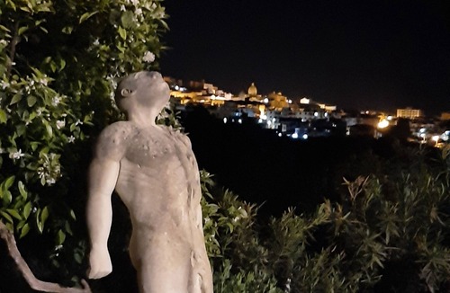 Noto Villa | The First Flower