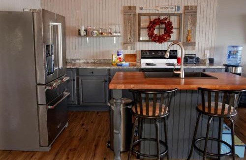 Dundee House | The Fish Inn