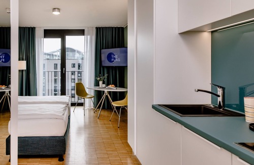 Alt-Moosach Hotel | THE FLAG München M.