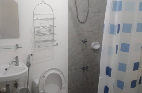 Santa Cruz Apartment | The floor of Ethan's @ Amaia Skies Avenida