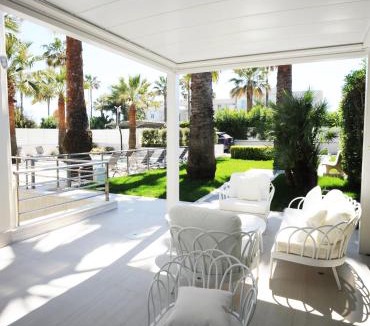 Magazzeno Apartment | THE FLOWERs