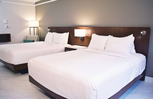 Indianapolis Hotel | The Fontana Hotel