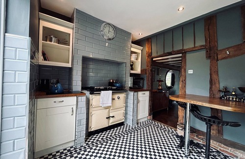 Ridgewell House | The Foreman's House, Exclusive Adults only Luxury Accommodation, Entire House