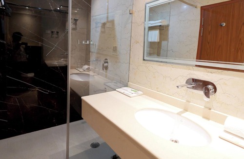 Haridwar Hotel | THE FOREST HILL HOTEL