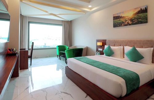 Haridwar Hotel | THE FOREST HILL HOTEL