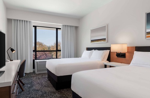 Midtown Sacramento Hotel | The Fort Sutter Sacramento, Tapestry Collection by Hilton