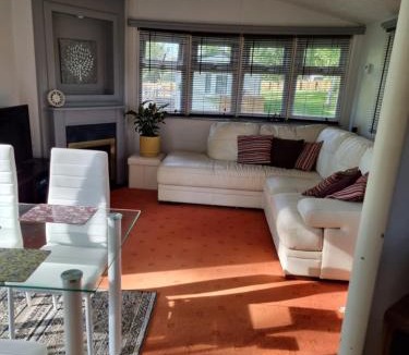 Clare Other | The Fox - Free Fishing, pets welcome - static caravan in Clare, Suffolk