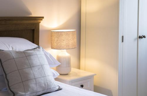 Melcombe Bingham Hotel | The Fox Inn