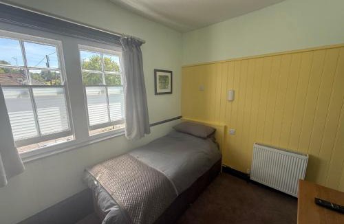 Steventon Hotel | The Fox Inn