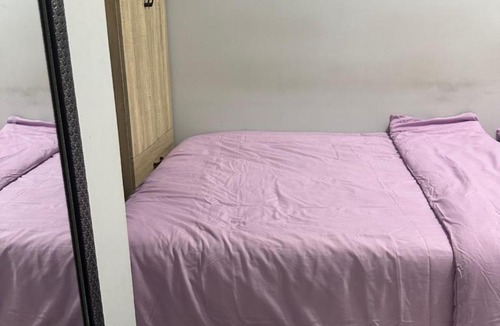 Male House | The friendly stay