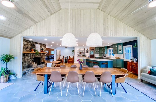 Asheville House | The fun house: fire pit, hot tub, fishing, pond, pizza oven & outdoor movie gear