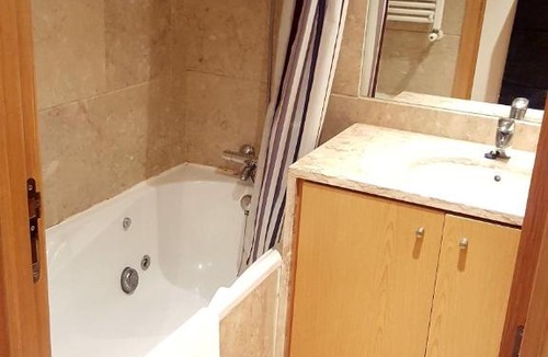 Parque das Nacoes Apartment | The Galley