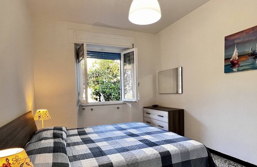 Arcola Apartment | The garden of Cycas, 10 minutes from Lerici