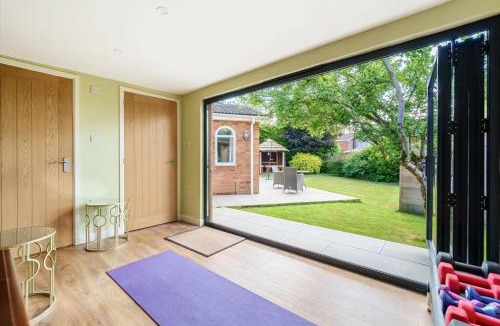 Wargrave Apartment | The Garden Studio