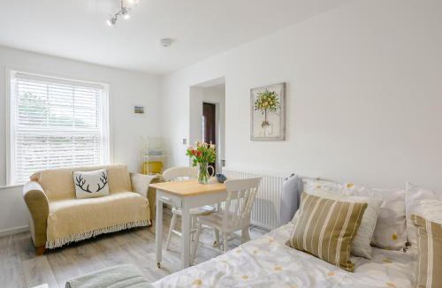 Brandon House | The Gardens