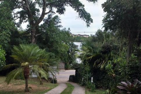 Lagoa da Conceicao Ski Chalet | The Gatehouse