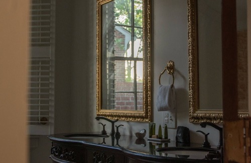 Corinth Hotel | The General's Quarters Boutique Hotel