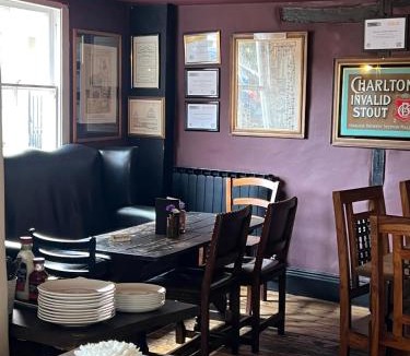 Windsor Hotel | The George Inn