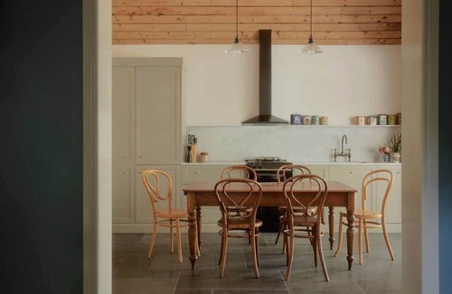 Castlemaine House | The Georgian House – Heritage Luxury Retreat