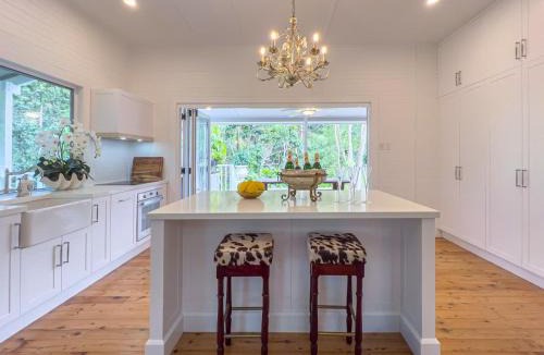 Tallebudgera Valley House | The Gingerbread House