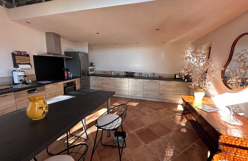 Reillanne House | The gîte Colombine is a renovated dovecote with high-end amenities.