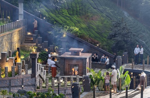 Devikolam Resort | The Grand Cliff Resort Munnar