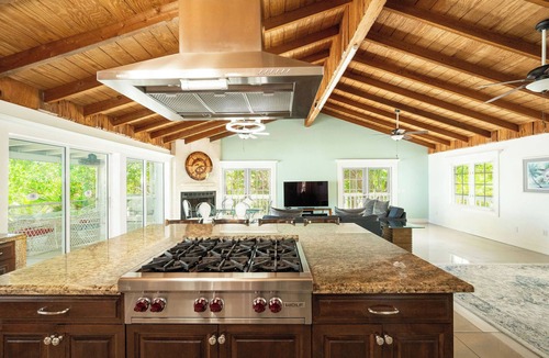 Cudjoe Key House | The Grand Tiki Estate - Private Dock, Pool & Endless Ocean Views