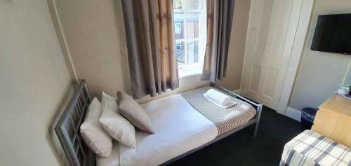 Southampton City Centre Hotel | The Grapes