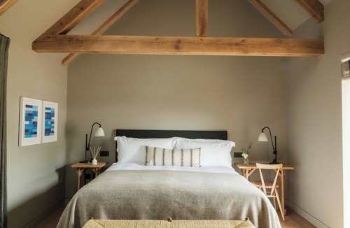 Durnford Hotel | The Great Bustard