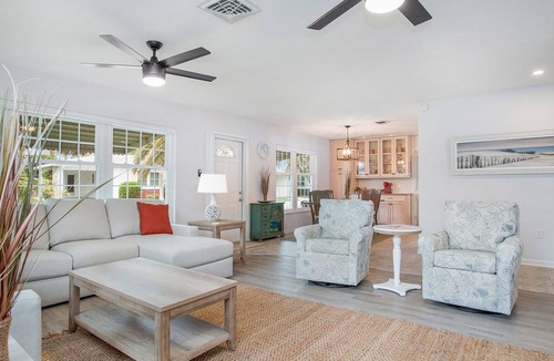 Englewood Villa | The Great Escape - Beautiful 2 bedroom, 2 bath villa