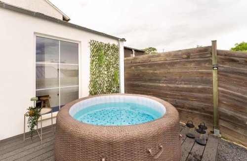 Harscheid House | The Great View Sauna & more