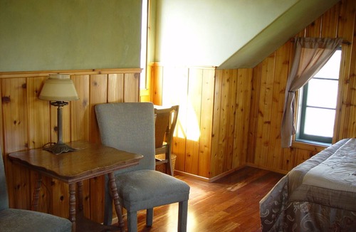 Eastside Santa Cruz House | The Green House - Beautifully Handcrafted Home- 1.5 blocks to awesome beach