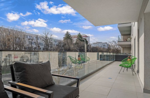Sector 4 Apartment | The Green Oasis