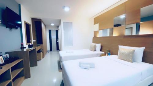 San Sai Hotel | The Greenery central suite & hotel