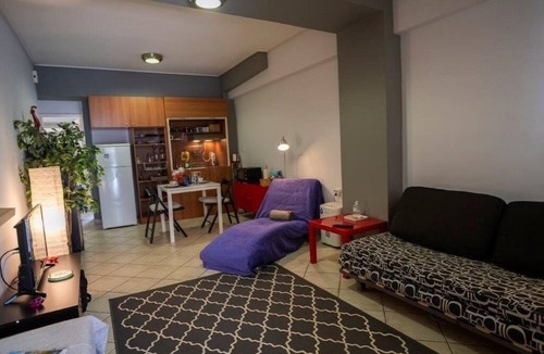 Kinosargous House | "The Grey" in Mets