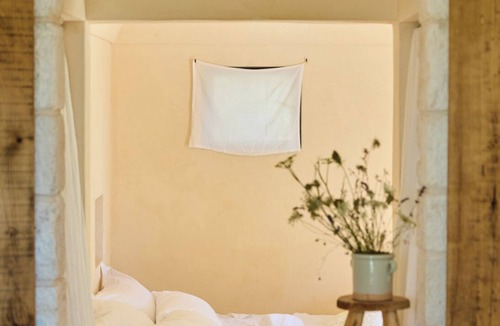 Ostuni Villa | The Guardian, refined trullo with pool surrounded by nature