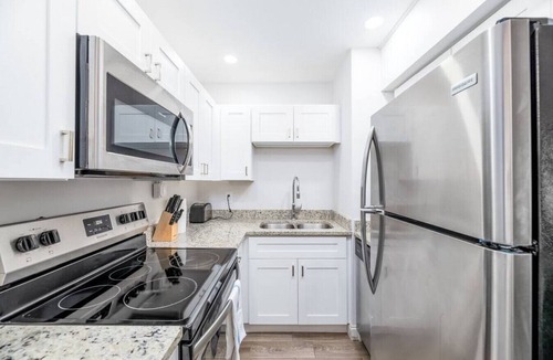Wilton Manors Apartment | The Guesthouse #2 - Wilton Manors