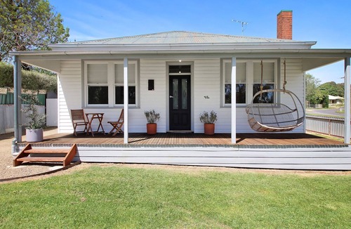Beechworth Cottage | The Gums, Beechworth