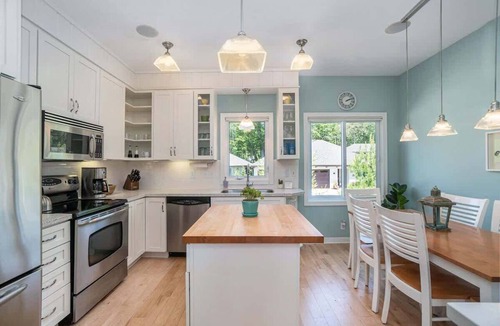 Holland Condo | The Hampton: 2BR Beachy Townhome Sleeps 8 | Pool, Hot Tub, Free Golf, Near Lake Michigan