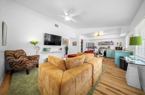 Crystal River House | The Happy Haven Near Manatee Tours