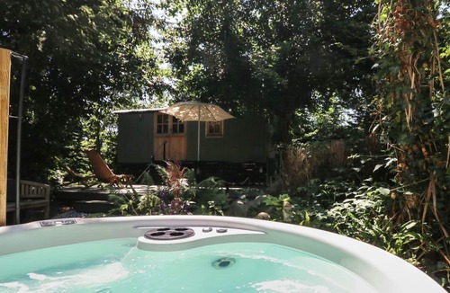 New Forest District House | The Happy Hut nr Christchurch.