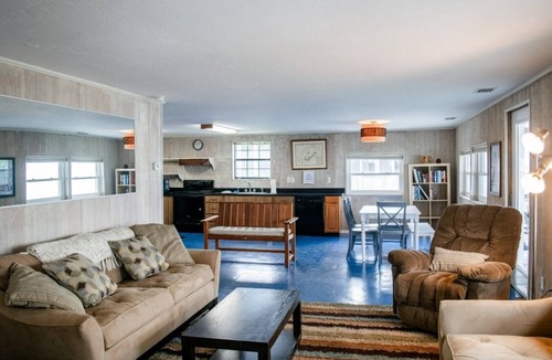 Historic Downtown Apalachicola House | The Harbormaster, Waterfront in Apalachicola