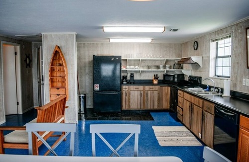 Historic Downtown Apalachicola House | The Harbormaster, Waterfront in Apalachicola
