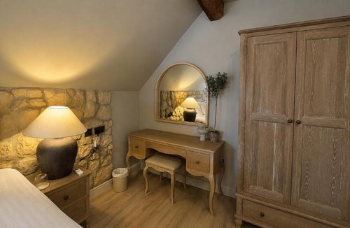Uttoxeter Hotel | The Hart