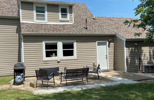 Eureka House | The Haven Eureka! 4Bedroom 1.5 Bath Walking distance to The Cannery