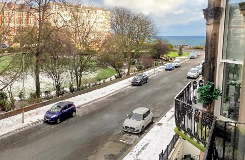 South Cliff House | The Haven