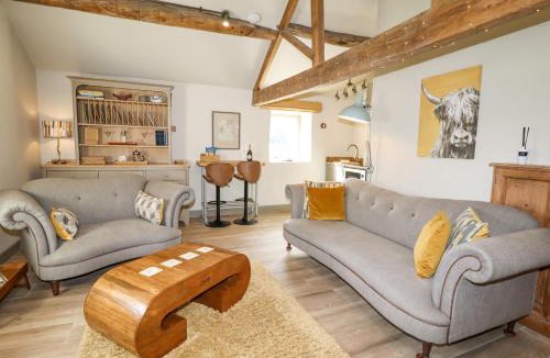 Holmfirth House | The Hayloft