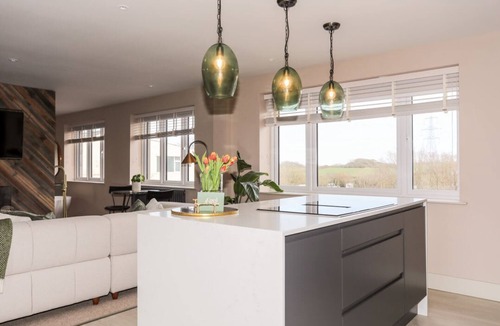 Llanfechell Apartment | The Hayloft, Llanfechell. 1bed